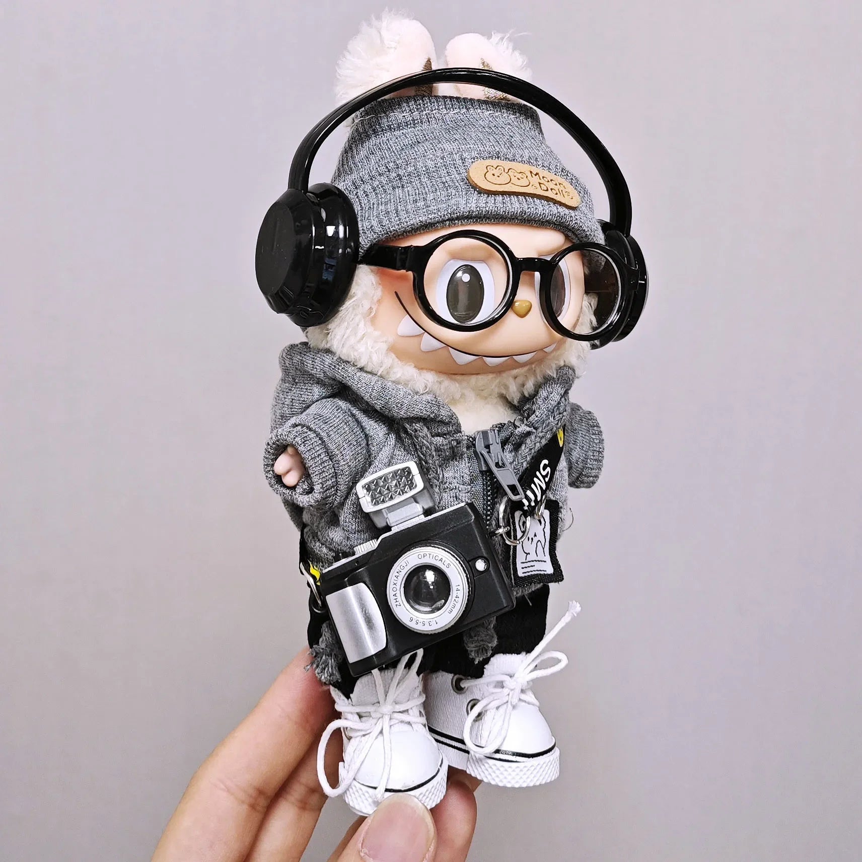 Labubu Doll Clothes Set,Purely Handmade,Street Style,DollClothes,DollAccessories,Sweater,Winter Hat,Earphones,Camera,HighQuality